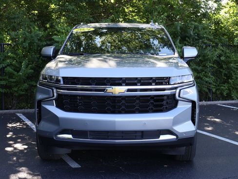 Used 2024 Chevrolet Suburban LS w/ Driver Alert Package AWD/4WD image 2