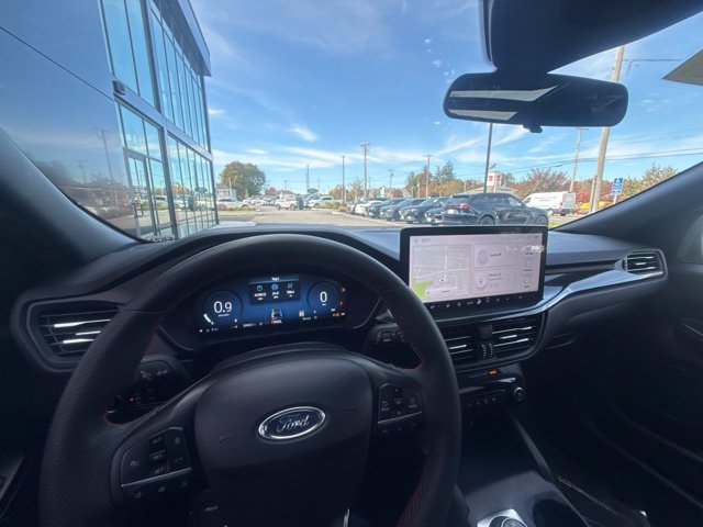 Used 2023 Ford Escape ST-Line Select w/ Tech Pack #2 AWD/4WD image 25
