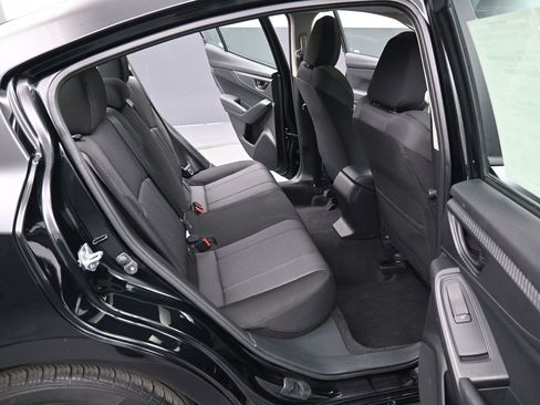 Used 2022 Subaru Impreza Premium image 32