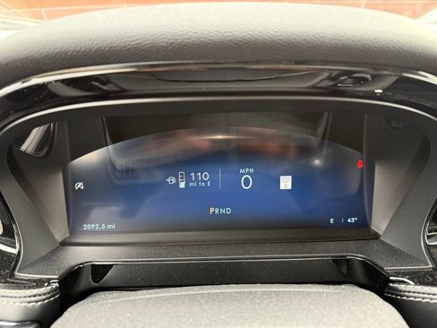 New 2025 Lincoln Corsair Reserve w/ Towing Package image 53