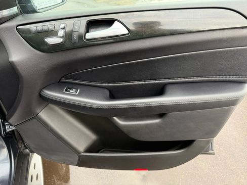 Used 2017 Mercedes-Benz GLS 450 4MATIC w/ Premium Package image 24