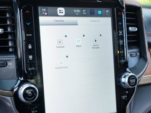 Used 2022 RAM 1500 Limited w/ Body Color Bumper Group image 27