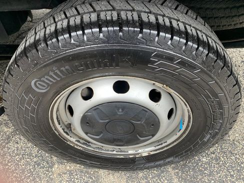 Used 2016 Ford Transit 150 130 Low Roof image 25