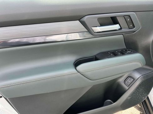 New 2026 GMC Terrain AT4 w/ LPO, Floor Liner Package image 19