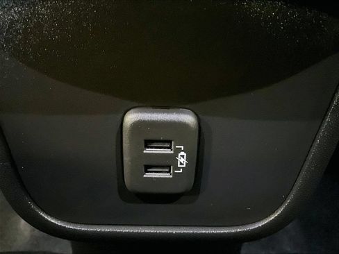 Used 2024 Chevrolet Equinox LS w/ LS Convenience Package FWD image 28