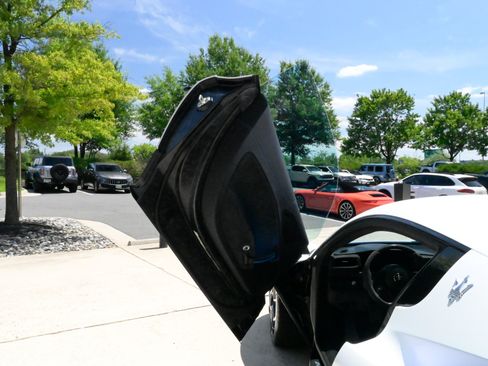 Used 2022 Maserati MC20 Coupe RWD image 13