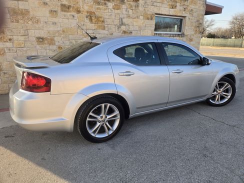 Used 2011 Dodge Avenger Heat image 20
