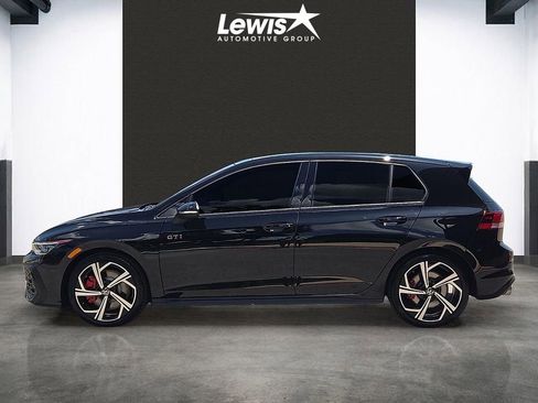 Used 2025 Volkswagen GTI SE FWD image 2