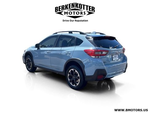 Used 2021 Subaru Crosstrek 2.0i Premium w/ Moonroof Package AWD/4WD image 5