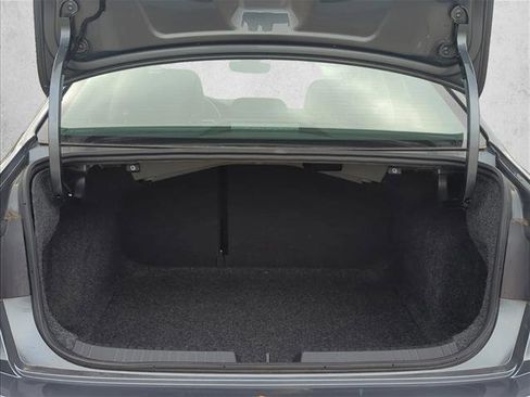 Used 2024 Volkswagen Jetta SE image 10