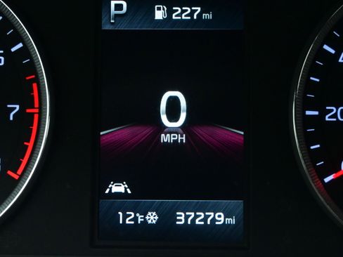 Used 2023 Kia K5 GT-Line image 24