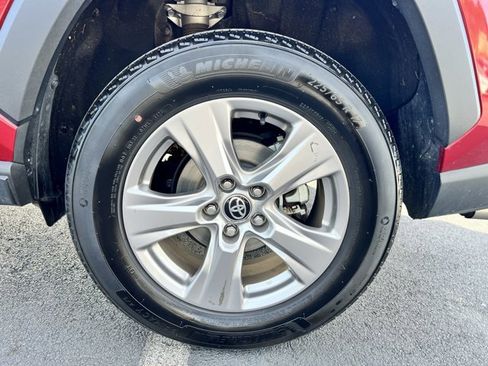 Certified 2025 Toyota RAV4 XLE image 25