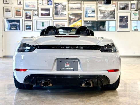 Used 2022 Porsche 718 Boxster GTS RWD image 26