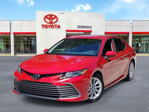 Used 2023 Toyota Camry LE FWD image 1