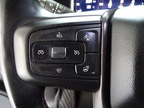 Used 2024 GMC Sierra 2500 AT4 w/ AT4 Premium Plus Package AWD/4WD image 7