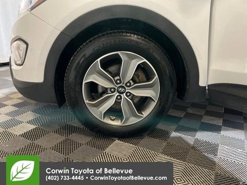 Used 2014 Hyundai Santa Fe Limited image 25