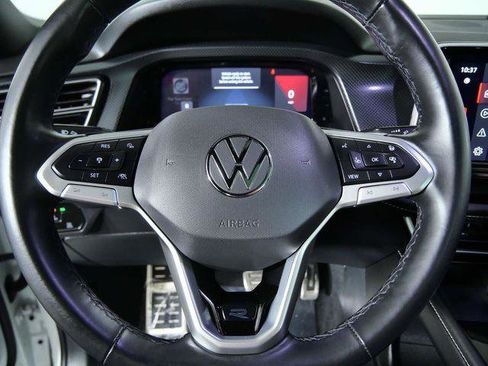 Used 2024 Volkswagen Atlas Cross Sport SEL Premium R-Line image 23