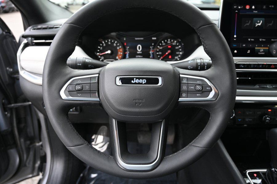 Used 2024 Jeep Compass Limited AWD/4WD image 20