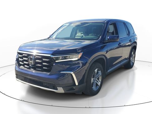Certified 2023 Honda Pilot EX-L image 3