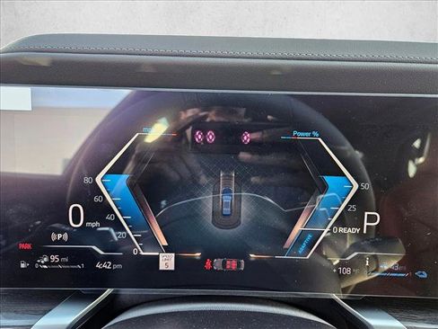 New 2026 BMW 750e xDrive AWD/4WD image 11