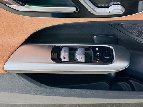 Certified 2026 Mercedes-Benz C 300 4MATIC Sedan image 23