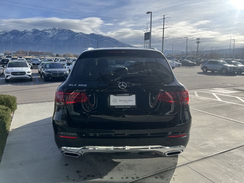 Certified 2022 Mercedes-Benz GLC 300 4MATIC image 6