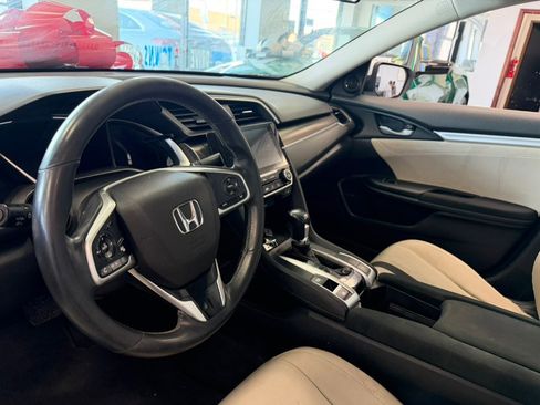 Used 2020 Honda Civic EX image 18