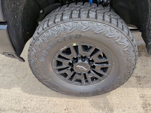 New 2026 Chevrolet Silverado 2500 ZR2 image 52