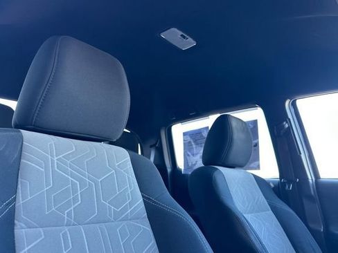 Used 2021 Toyota Tacoma TRD Sport w/ Technology Package image 18