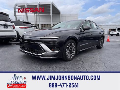Used 2025 Hyundai Sonata SEL FWD image 1