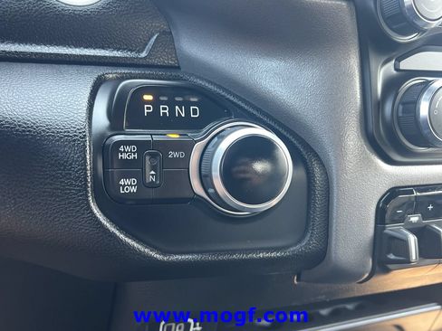 Used 2024 RAM 2500 Big Horn AWD/4WD image 10