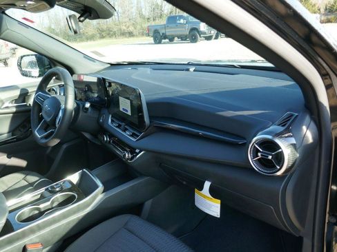 New 2026 Chevrolet Equinox LT w/ Midnight Edition AWD/4WD image 10