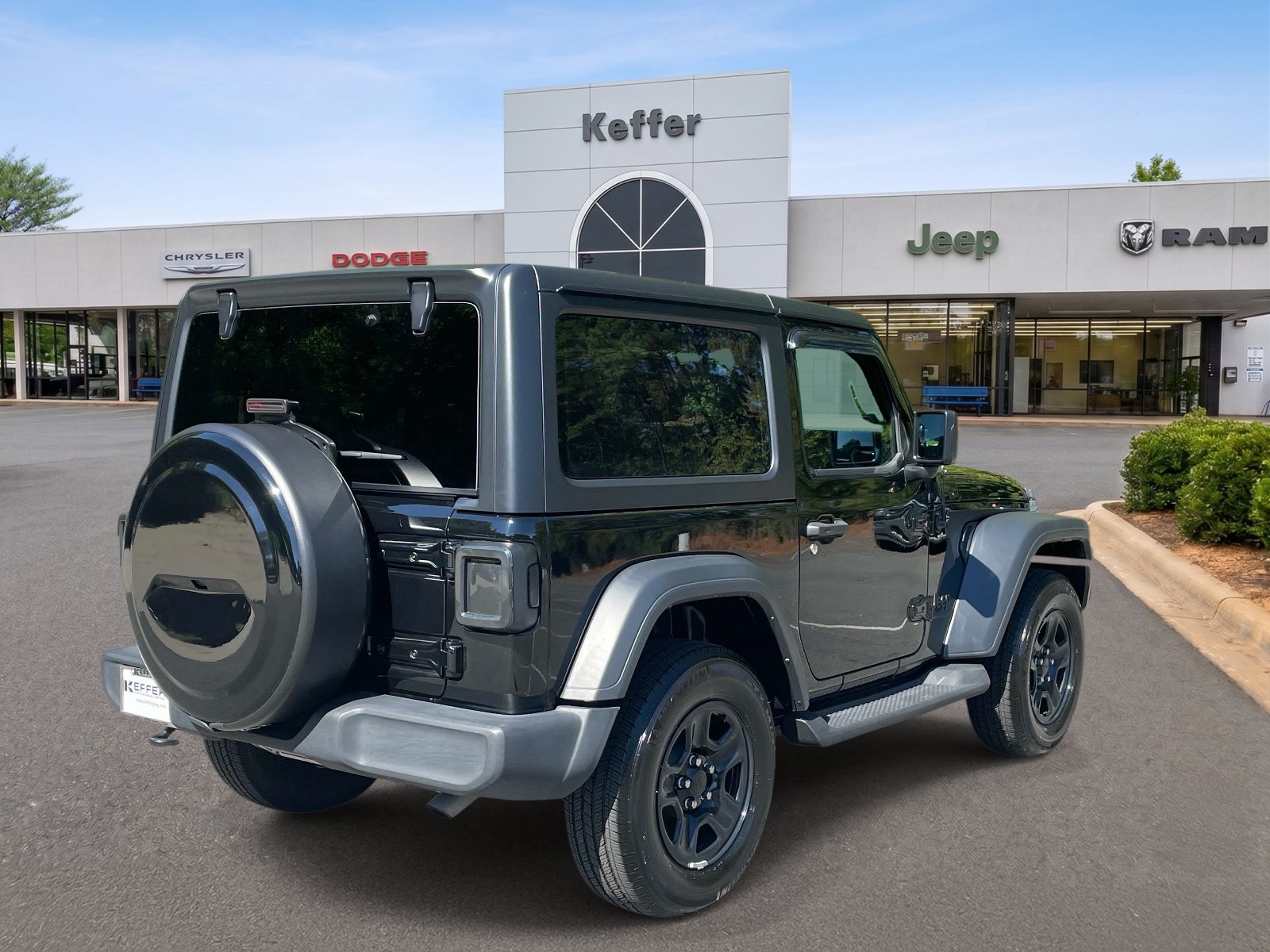 Certified 2023 Jeep Wrangler Sport AWD/4WD image 5