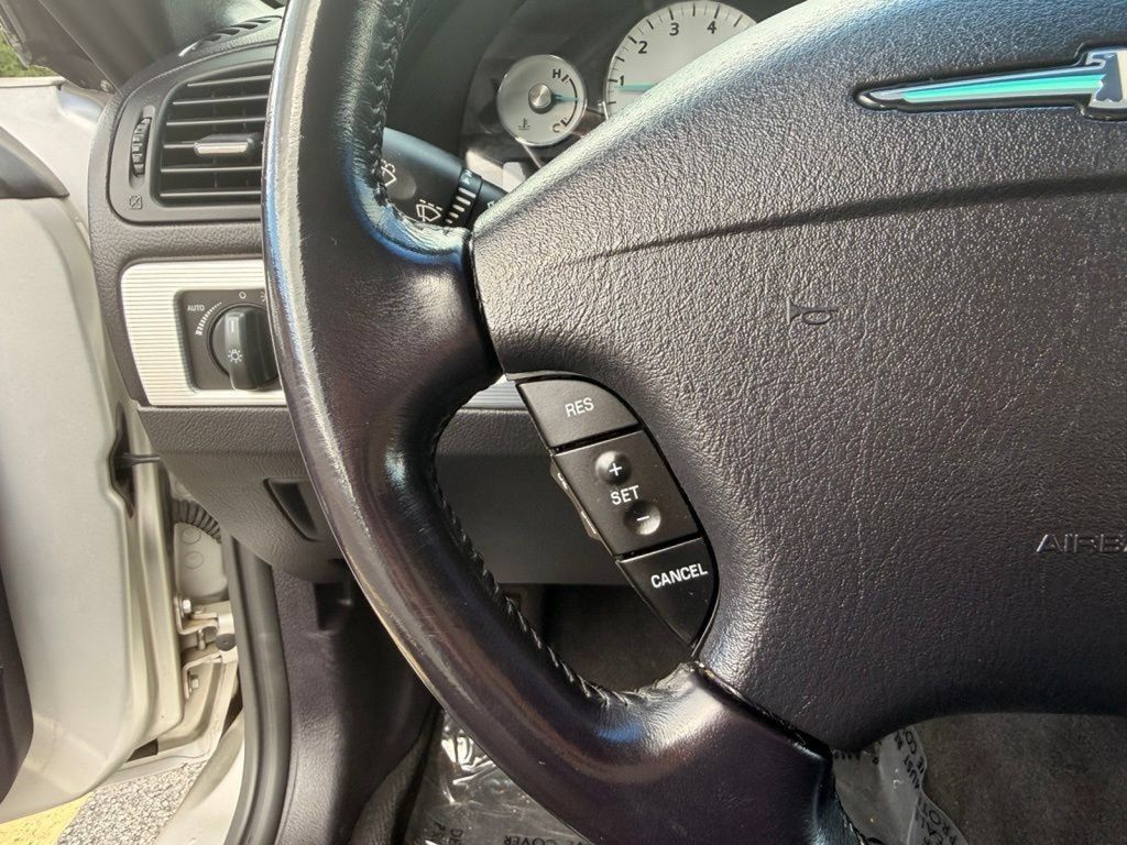 Used 2004 Ford Thunderbird RWD image 36