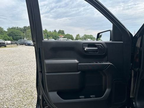 Used 2025 Chevrolet Silverado 1500 Custom w/ LPO, Dark Essentials Package AWD/4WD image 23