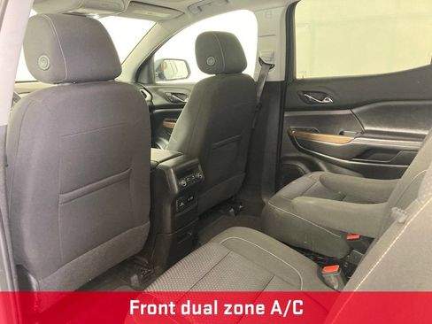 Used 2023 GMC Acadia SLE w/ Elevation Edition AWD/4WD image 14