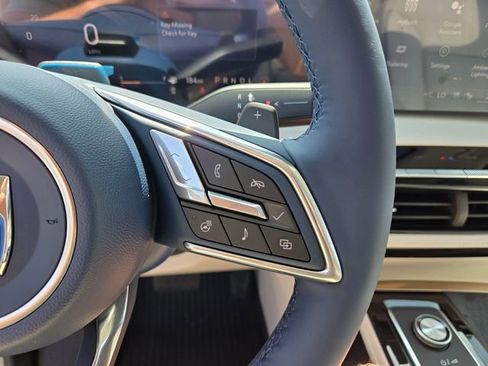 New 2026 Buick Enclave Avenir w/ Super Cruise Package FWD image 32