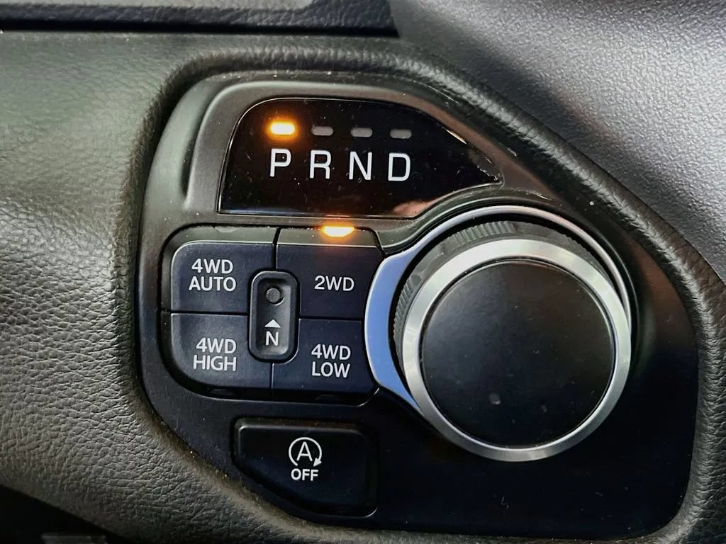 Used 2023 RAM 1500 Big Horn AWD/4WD image 17