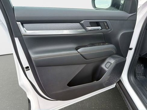 New 2026 GMC Terrain Elevation w/ Elevation Premium Package FWD image 17
