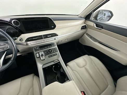 Used 2021 Hyundai Palisade SEL w/ Premium Package FWD image 5