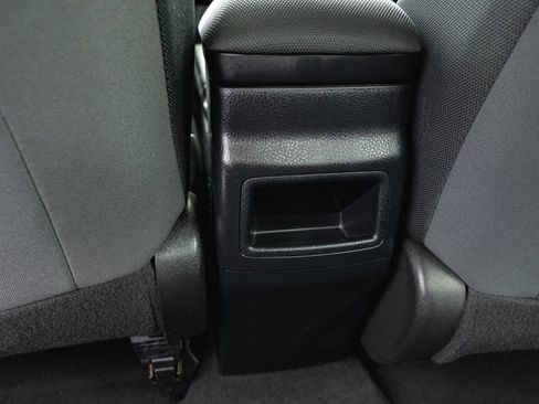 Used 2019 Toyota Corolla LE image 27