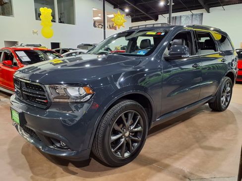Used 2018 Dodge Durango GT w/ Premium Group AWD/4WD image 3