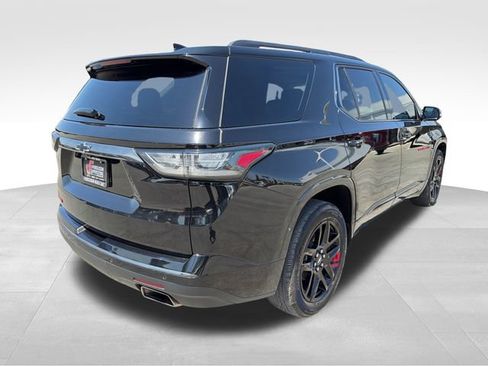 Used 2018 Chevrolet Traverse Premier w/ Redline Edition FWD image 7