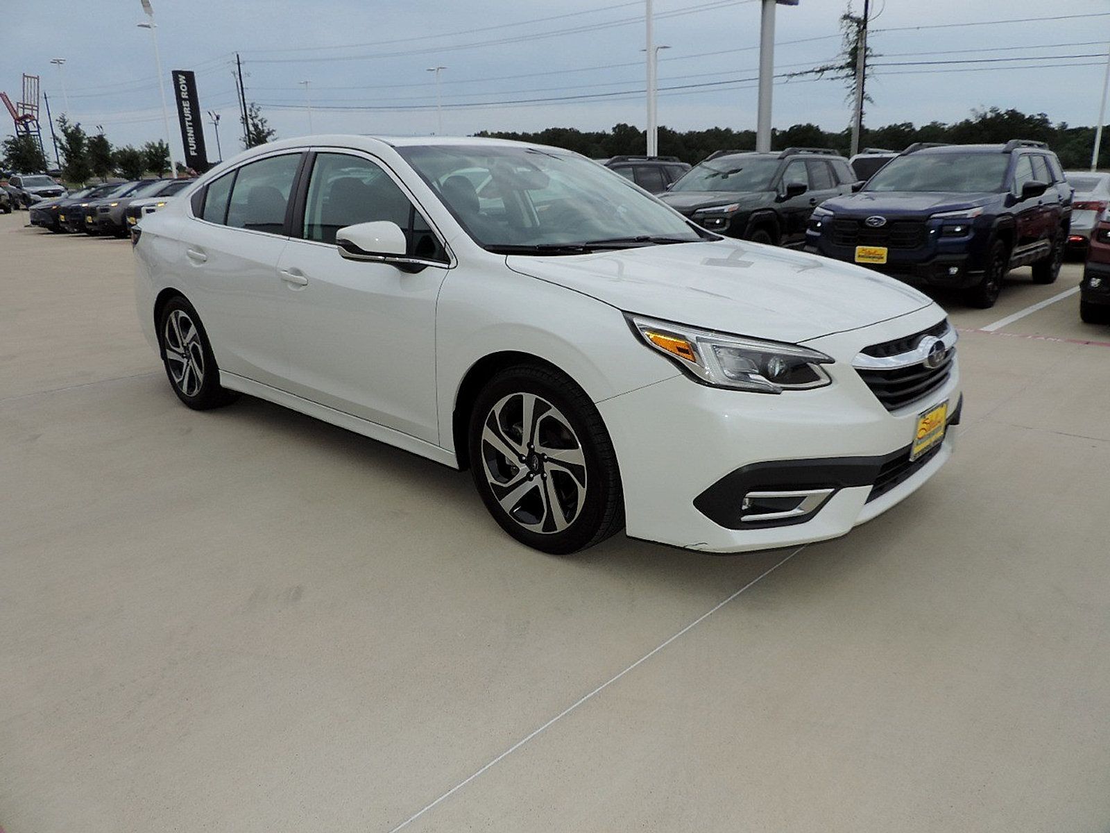 Used 2022 Subaru Legacy Limited AWD/4WD image 3