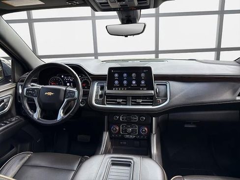 Used 2021 Chevrolet Tahoe Premier w/ Premium Package AWD/4WD image 19