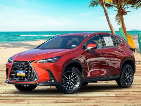 Used 2024 Lexus NX 250 FWD image 2