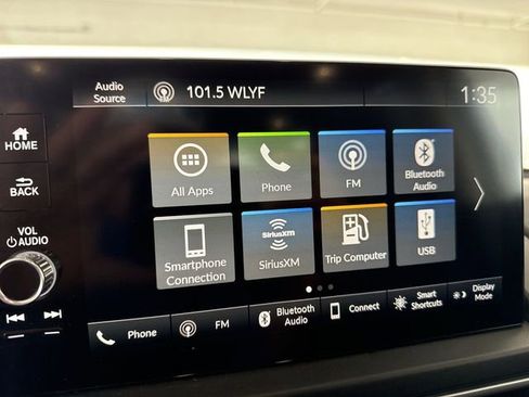 Used 2023 Honda Pilot EX-L image 18