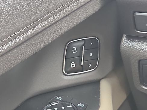 Used 2020 Ford Expedition Max Limited w/ Equipment Group 302A AWD/4WD image 12