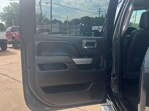 Used 2017 Chevrolet Silverado 2500 LTZ w/ Duramax Plus Package AWD/4WD image 11