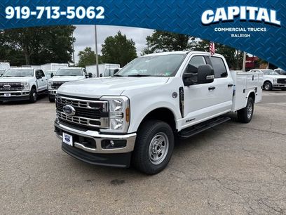 New 2025 Ford F350 XL w/ XL Chrome Package